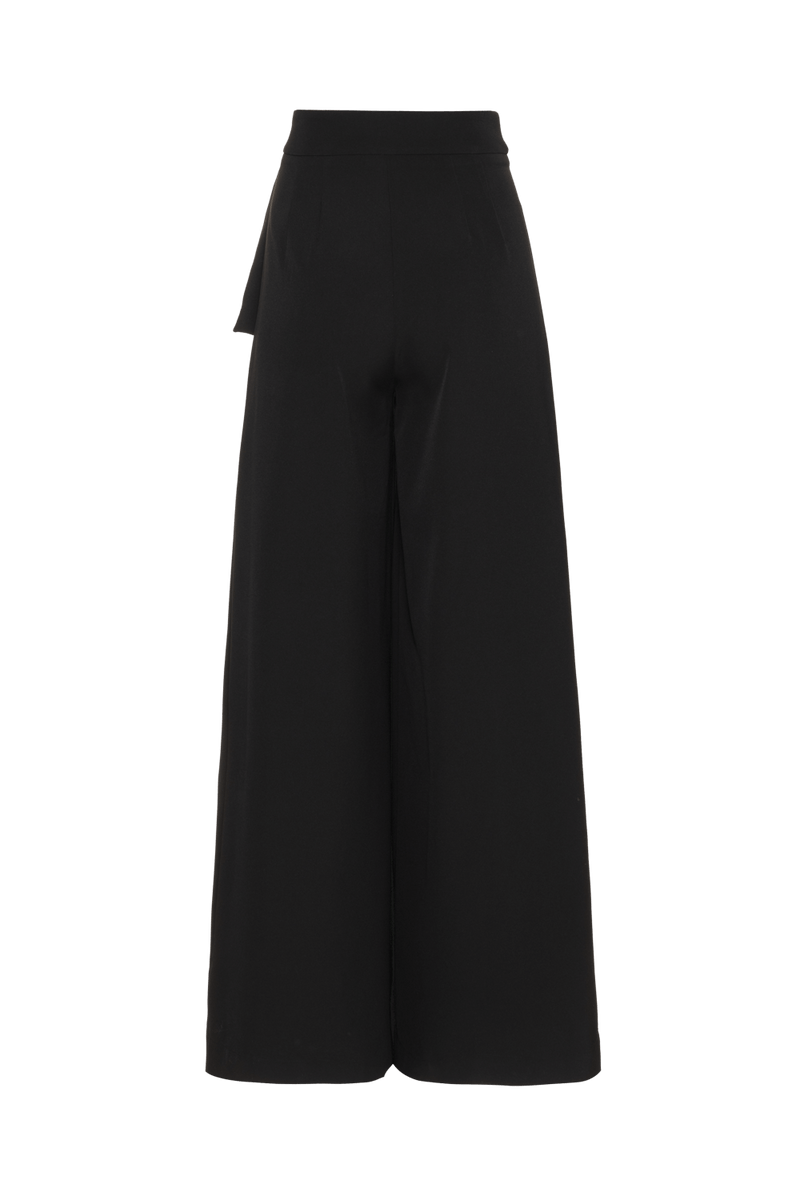 CALÇA AMPLA CREPE LUXE PRETO